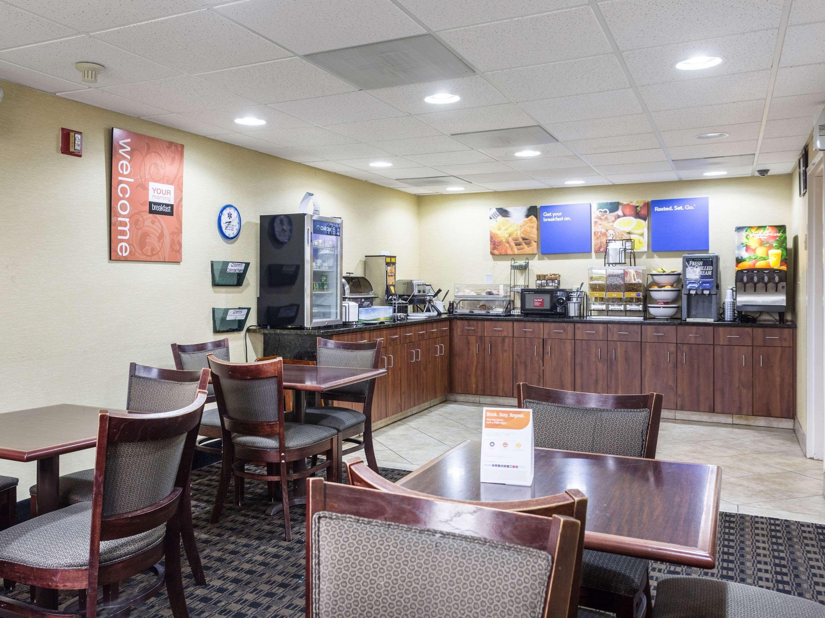 Comfort Inn Decatur Priceville Экстерьер фото