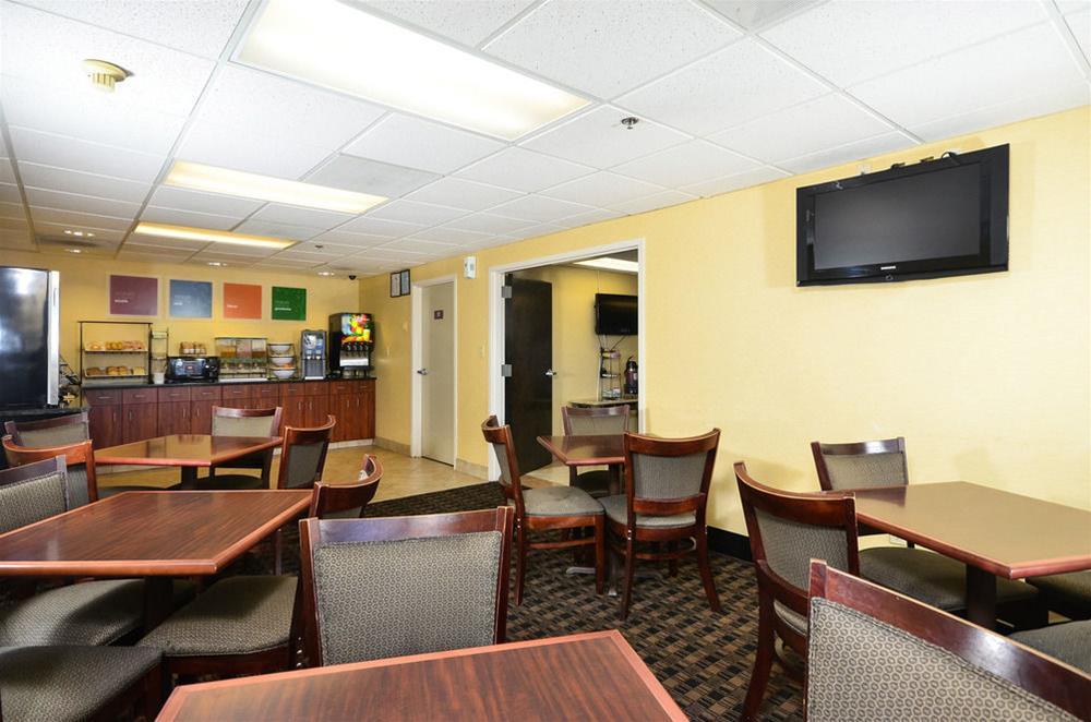 Comfort Inn Decatur Priceville Экстерьер фото