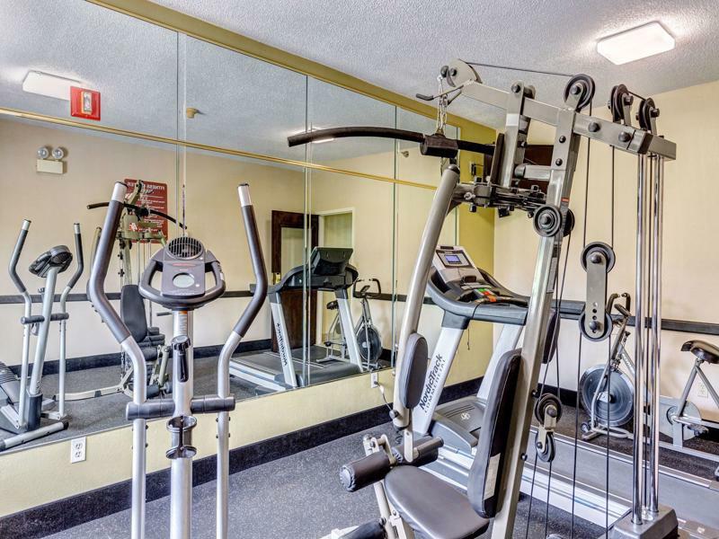 Comfort Inn Decatur Priceville Экстерьер фото